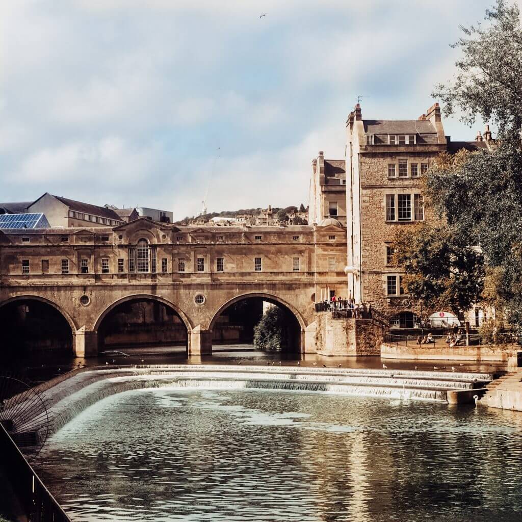 10 Reasons to travel to Bath, England. If dreaming of Jane Austen, a city made from golden coloured limestone and weeping willows is your thing, then you need to get yourself to Bath, England. If that hasn't got you already booking your flights I am going to give you 10 more reasons to travel to Bath, England. Read more at www.ouruniquestays.com