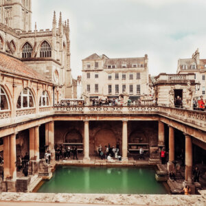 Escape your everyday at the Country Living Hotel Bath If you have been following me on Instagram you will know that I have been obsessing over the golden coloured limestone architecture and beautiful weeping willows of Bath after spending a weekend there recently. I was lucky enough to stay in the newly refurbished Country Living Hotel Lansdown Grove. You really do get to escape your everyday at the Country Living Hotel Bath. Read more at www.ouruniquestays.com.