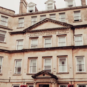 Escape your everyday at the Country Living Hotel Bath If you have been following me on Instagram you will know that I have been obsessing over the golden coloured limestone architecture and beautiful weeping willows of Bath after spending a weekend there recently. I was lucky enough to stay in the newly refurbished Country Living Hotel Lansdown Grove. You really do get to escape your everyday at the Country Living Hotel Bath. Read more at www.ouruniquestays.com.