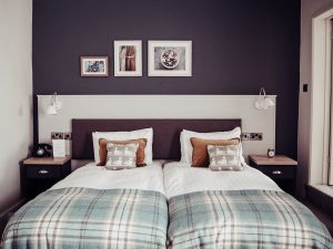 Escape your everyday at the Country Living Hotel Bath If you have been following me on Instagram you will know that I have been obsessing over the golden coloured limestone architecture and beautiful weeping willows of Bath after spending a weekend there recently. I was lucky enough to stay in the newly refurbished Country Living Hotel Lansdown Grove. You really do get to escape your everyday at the Country Living Hotel Bath. Read more at www.ouruniquestays.com.