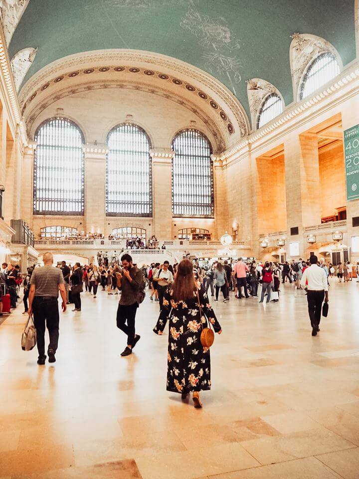 Finding the whsipering gallery in Grand Central Station. Read more on www.ouruniquestays.com
