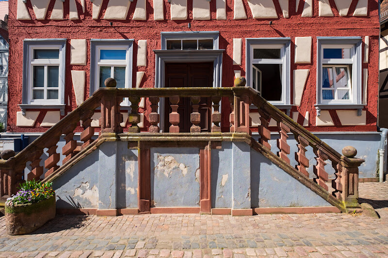 Erbach’s historical old town with beautiful timber-framed houses.