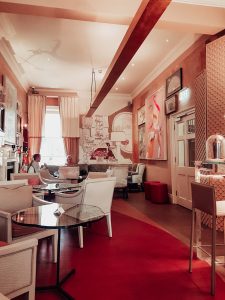 No.15 Great Pulteney: is this Bath's most unique hotel? There are so many beautiful places to stay in the city of Bath but No.15 Great Pulteney is in a class of its own. Not only is it a luxury boutique hotel that is on the pulse, but, in my opinion No.15 Great Pulteney is one of the most unique hotels I've stayed in. Read more on www.ouruniquestays.com