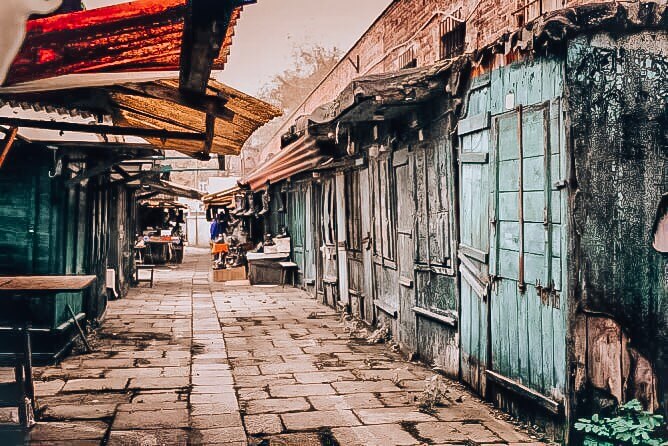 If you want to see an alternative Warsaw, then you need to check out my walking guide of Praga in Warsaw. Read more on www.ouruniquestays.com #warsaw #visitwarsaw #explorewarsaw