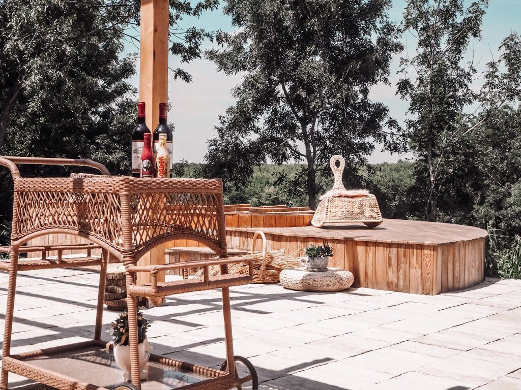 By the Lake. An alternative place to stay in Bucharest. Read more on www.ouruniquestays.com