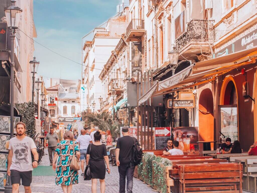 Bars and restaurants in Bucharest Romania. Read more on www.ouruniquestays.com