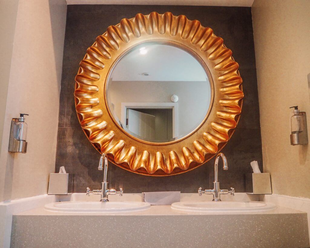 Bathroom at The Cornwall. Read more on www.ouruniquestays.com