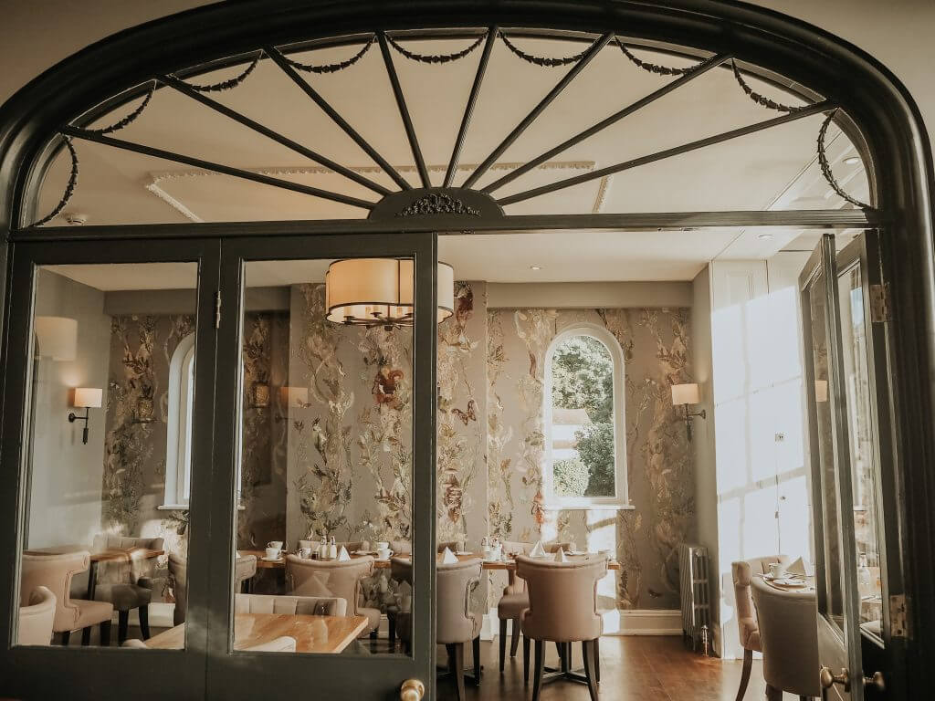 Stylish contemporary design of the 1919 Restautant at The Cottage in the Wood