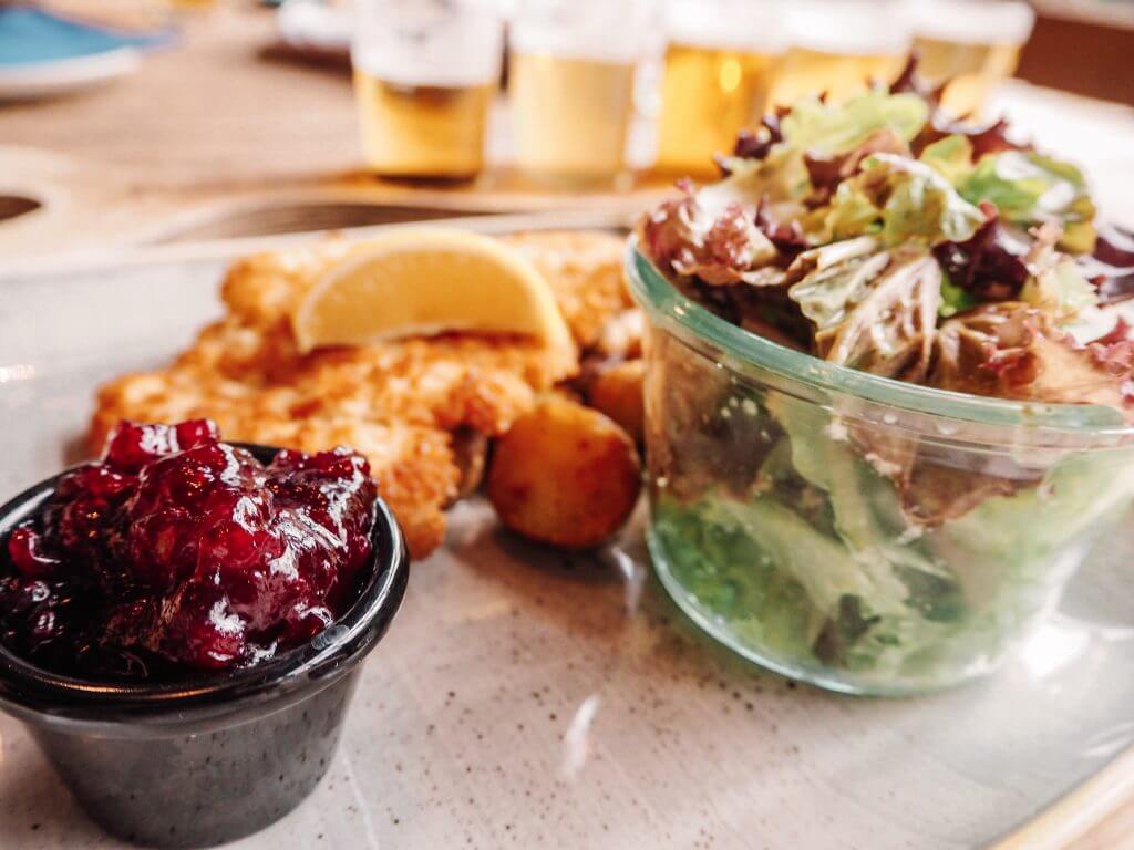 Schnitzel at Altes Mädchen in Hamburg