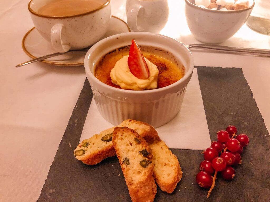 Creme Brulee Dessert