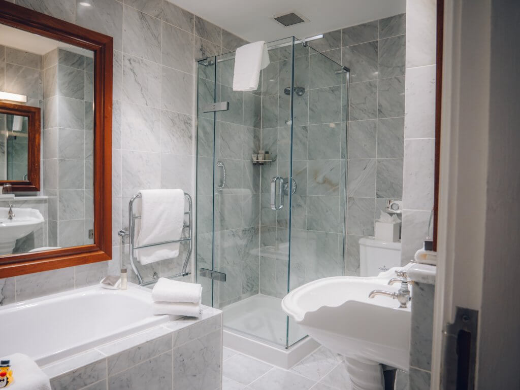 Culloden Estate bathroom