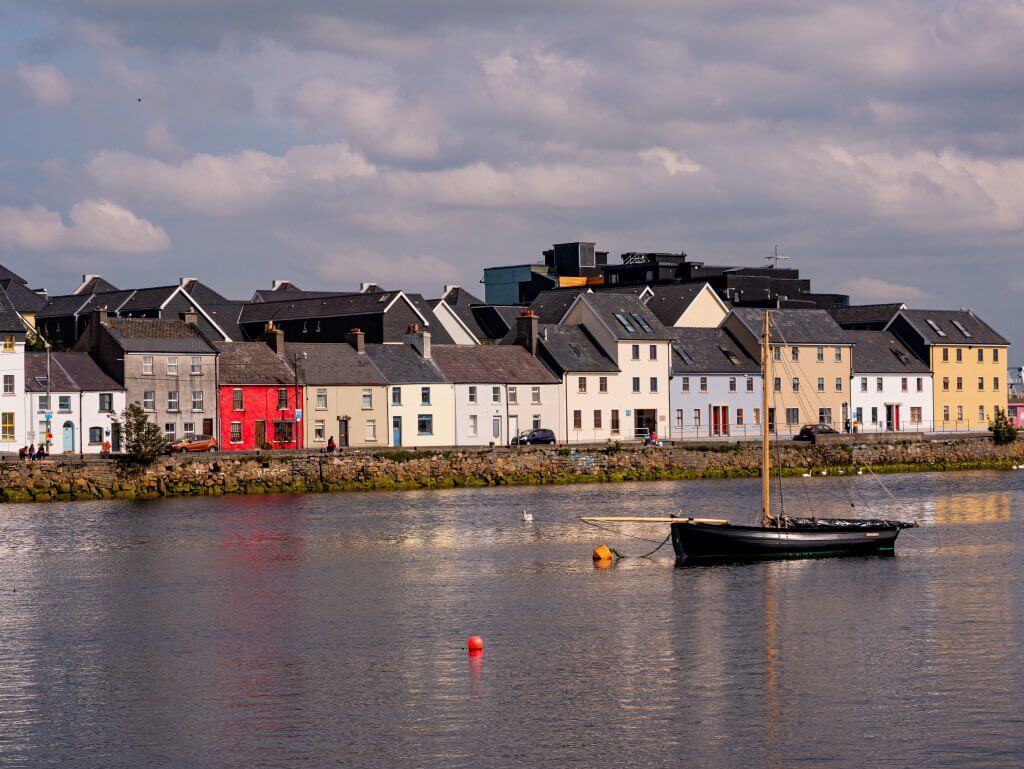 The Long Walk in medieval Galway
