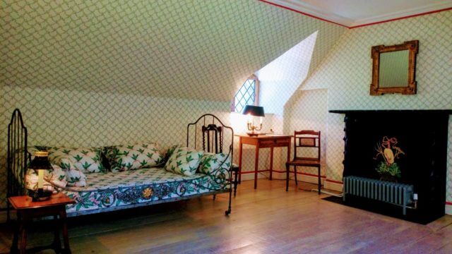 Interior of a small bedroom at Swiss Cottage Cahir Ireland