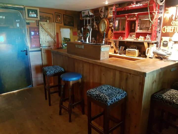 Private bar at Collanmore Island Lodge