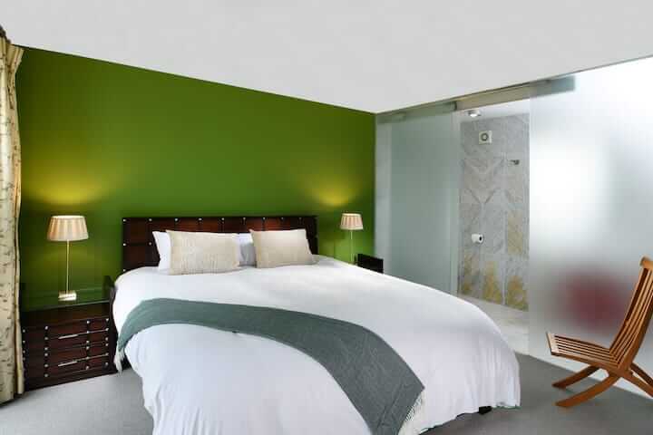 Bedroom of Ealu AirBnB in Ireland