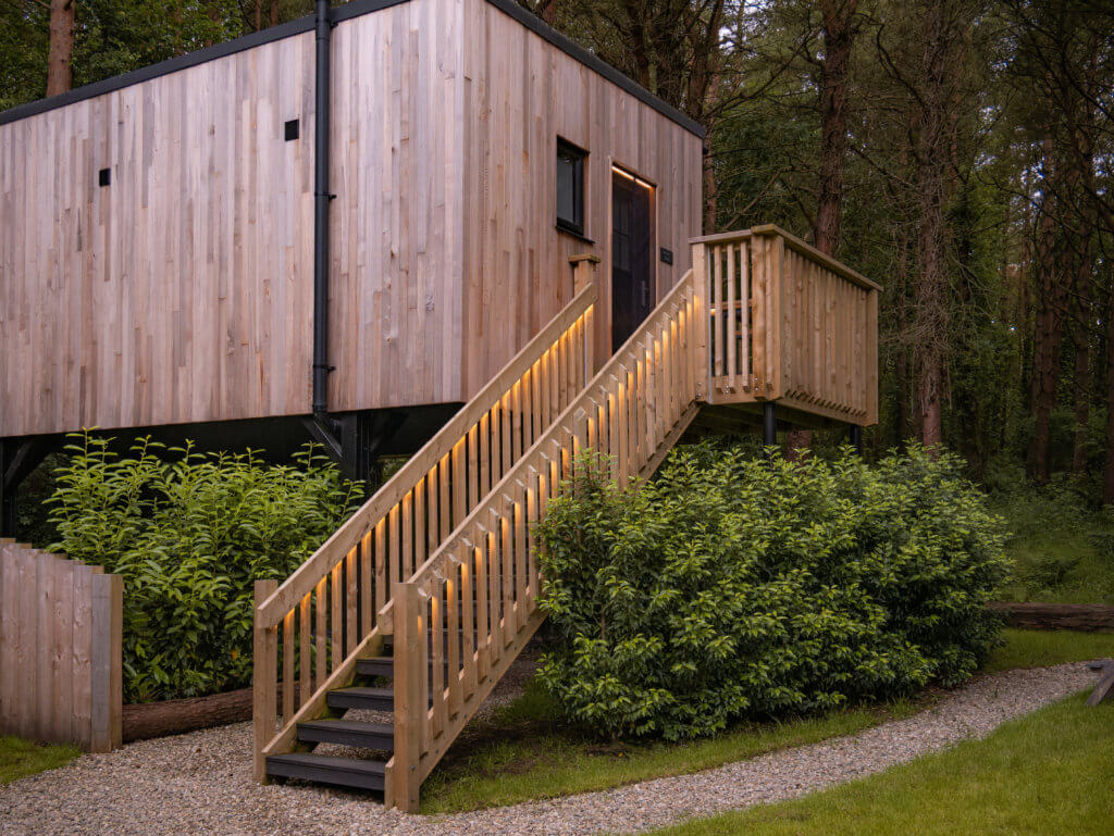 Swallow's Nook treehouse Ireland at Burrenmore Nest