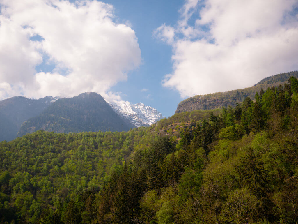 Mountain views from the Gotthard Panorama Express
