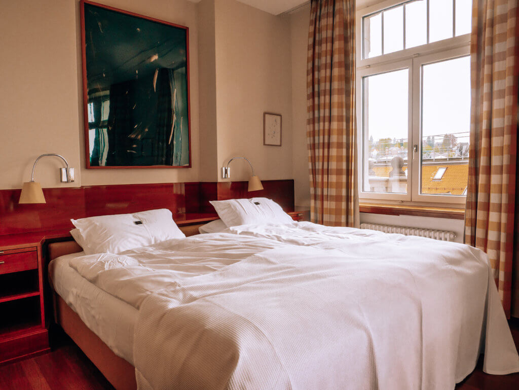 Double bed in the Junior Suite in Einstein Hotel St. Gallen old town