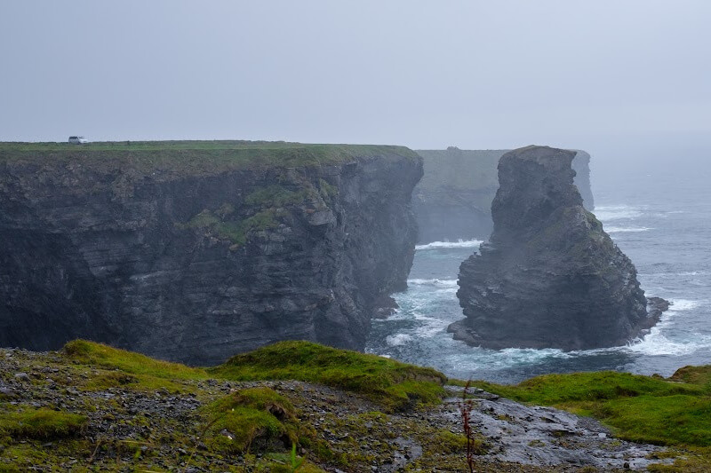 Dramatic cliffscape of Kilkee, Ireland's coastal masterpiece. Dramatic cliffscape of Kilkee, Ireland's coastal masterpiece.