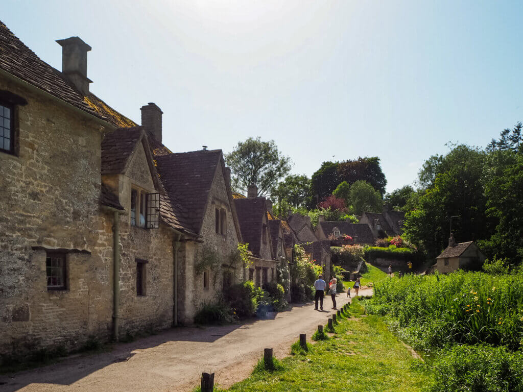 Quintessential English countryside scene in the Cotswolds.