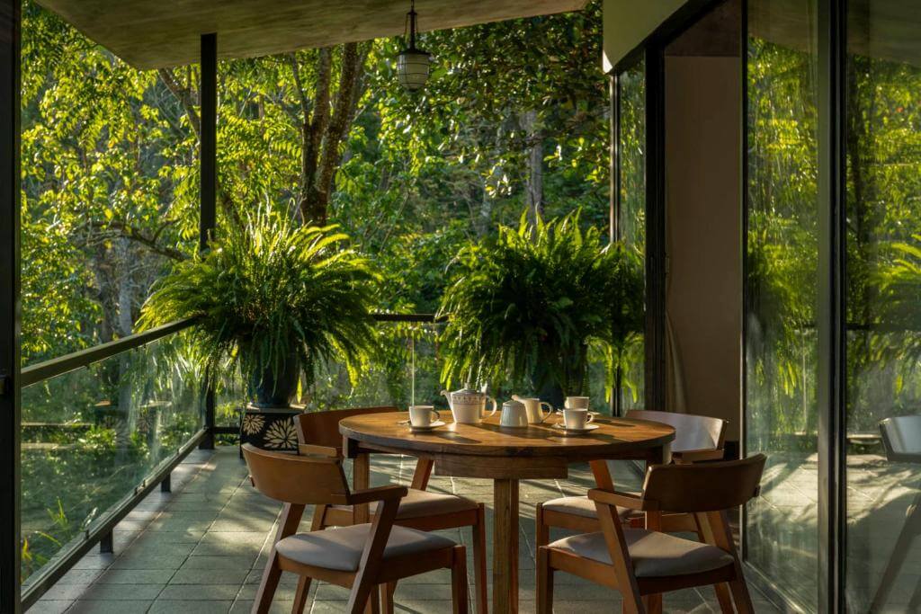 Stunning area to enjoy breakfast with a view in Munnar.