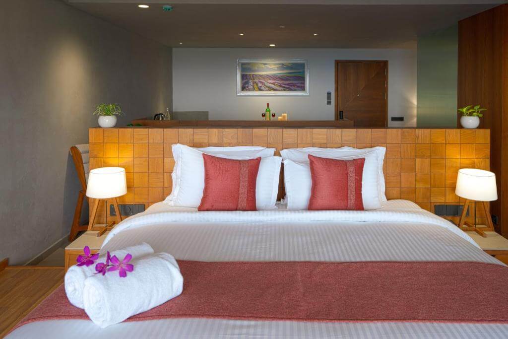 Luxurious suite with valley views in Munnar’s top resort.